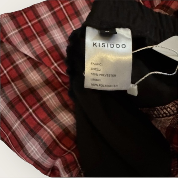 ✨ NWT! Red & Black Plaid Skirt with Black Lace Overlay ✨ - Picture 6 of 7